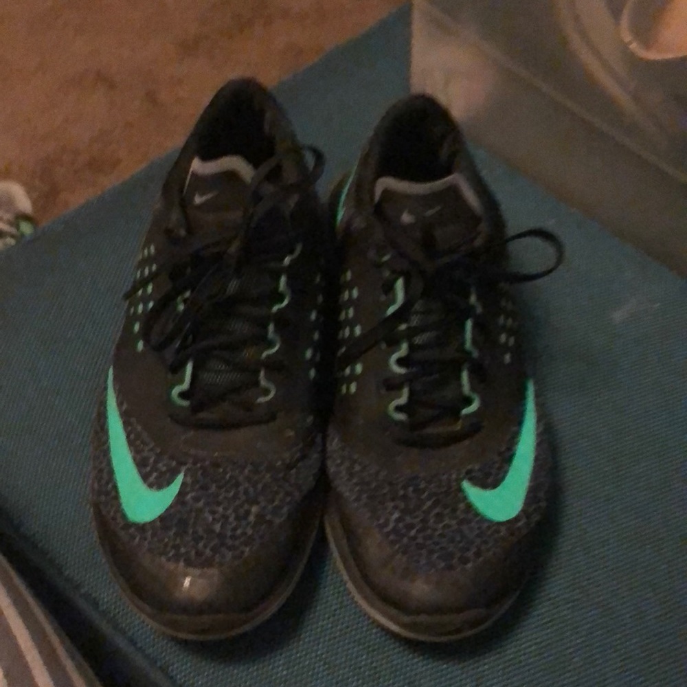 nike running shoes